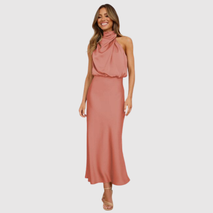 Лилия – Макси рокля от сатен с висока яка