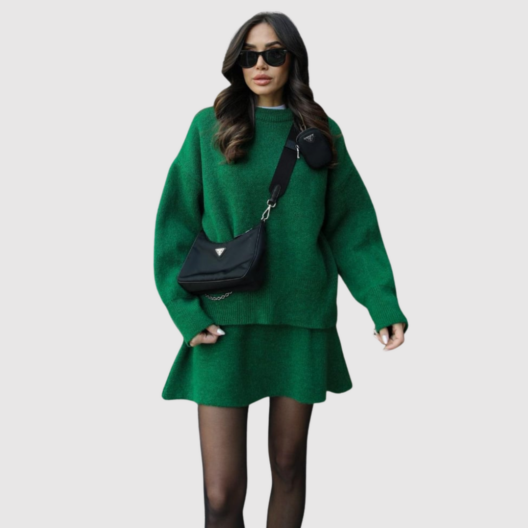 Виктория - Елегантен дамски комплект с яке и пола