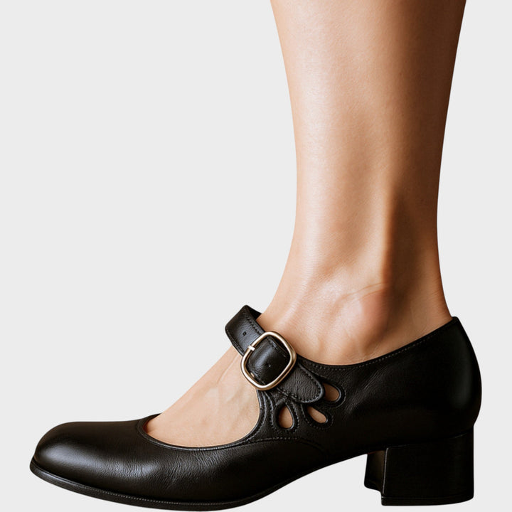 Clara - Universāls Elegants Krekls