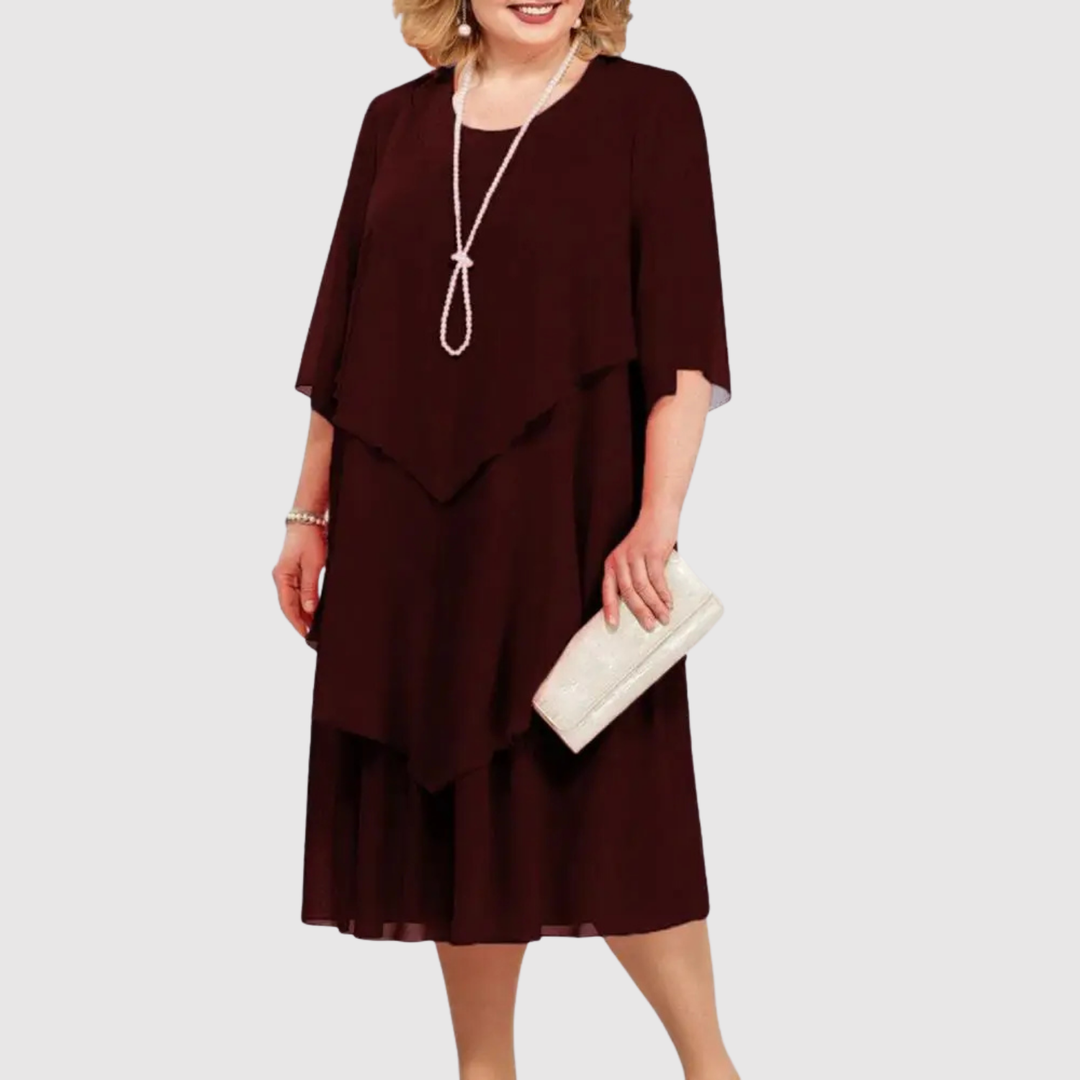 Лилия – Елегантна рокля с многослойно оформление и свободен силует