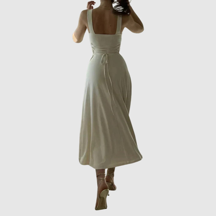 Лилия – Миди рокля с квадратно деколте и А-силует