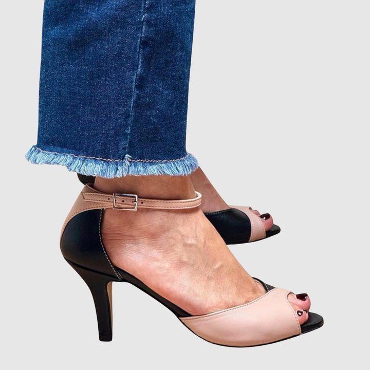 Теодора - Двуцветни сандали с ток