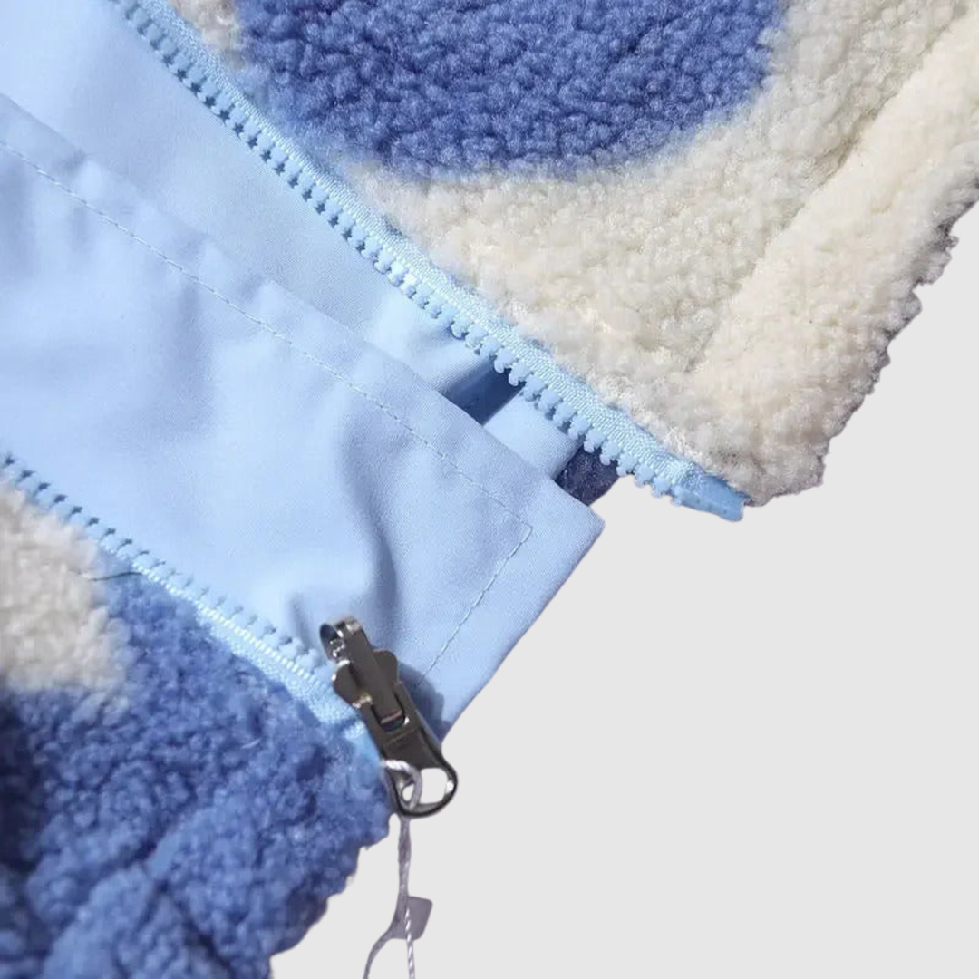 Мила - Флийс суитшърт с принт на сърца