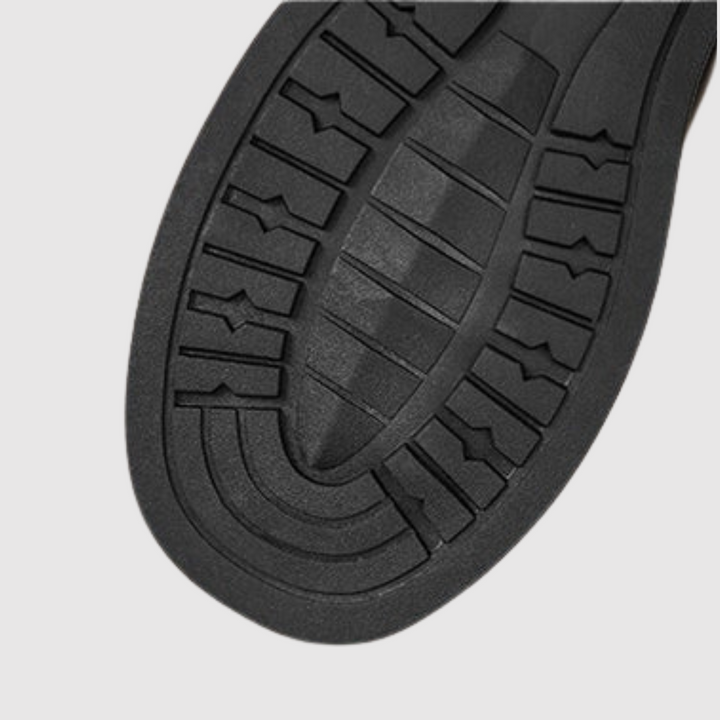 Йоана - Класически дамски обувки с стилни детайли