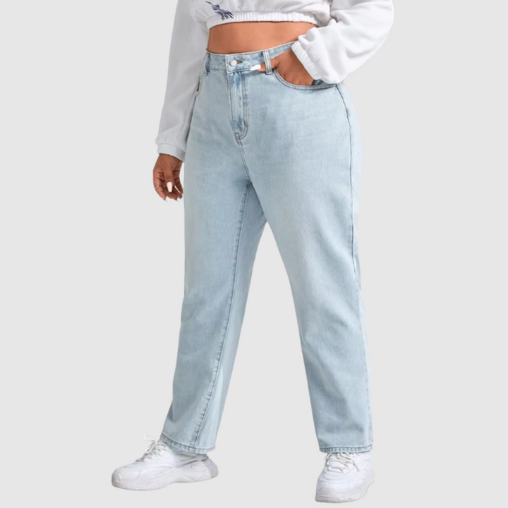 Полина – Дънки с прав крачол