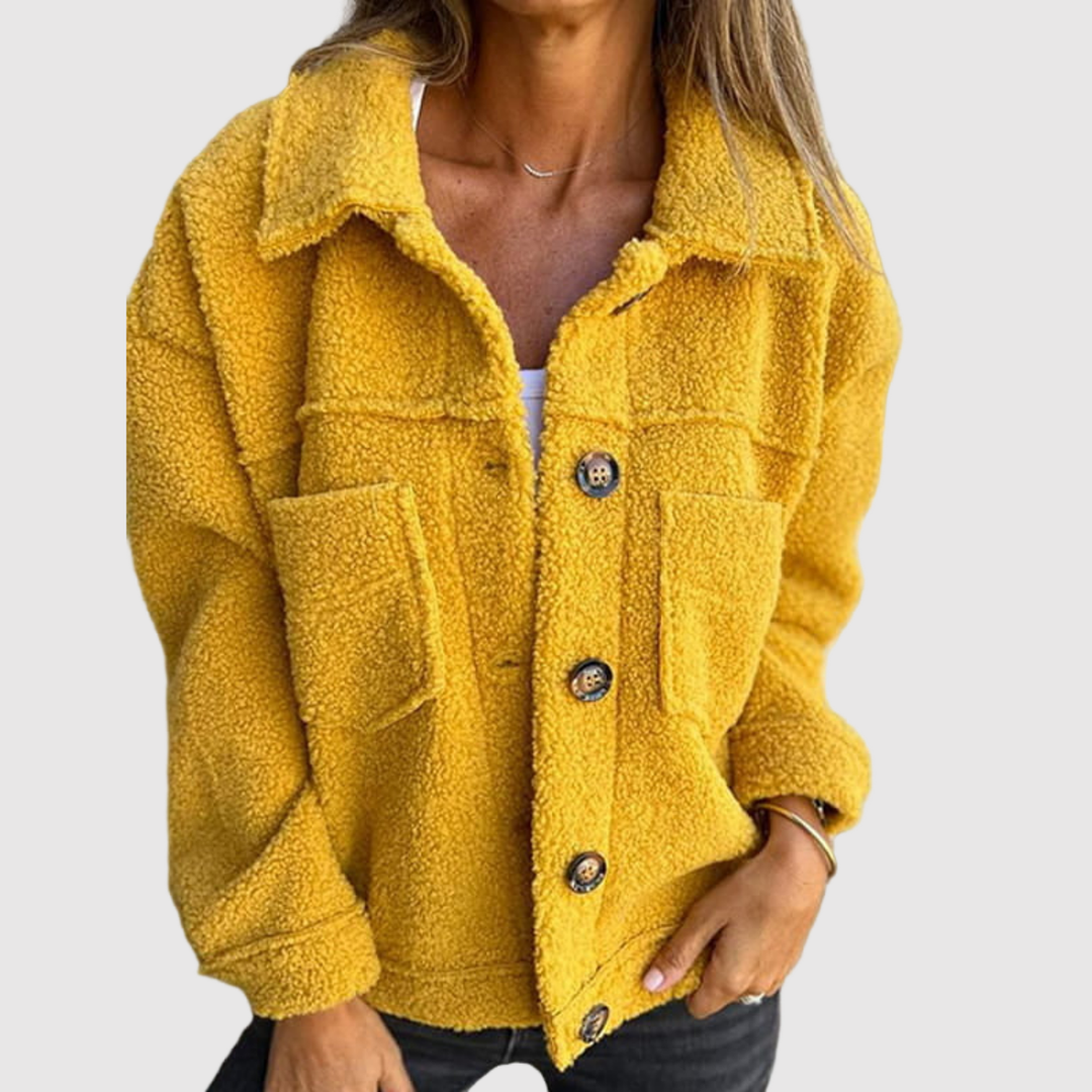 Елена – Тракер яке в стил теди