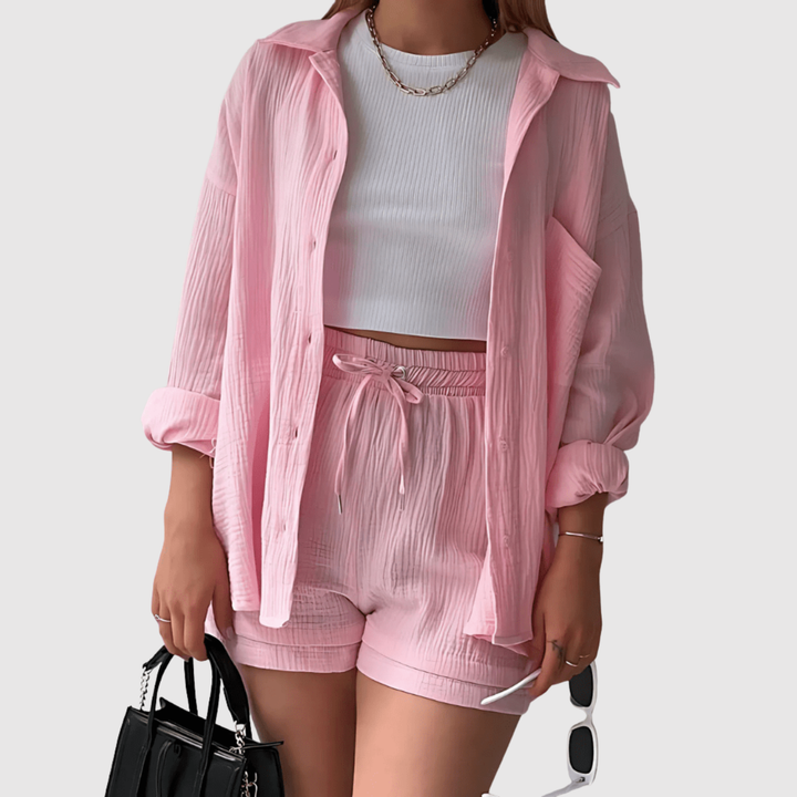 Виктория – Летен и стилен комплект с риза и шорти