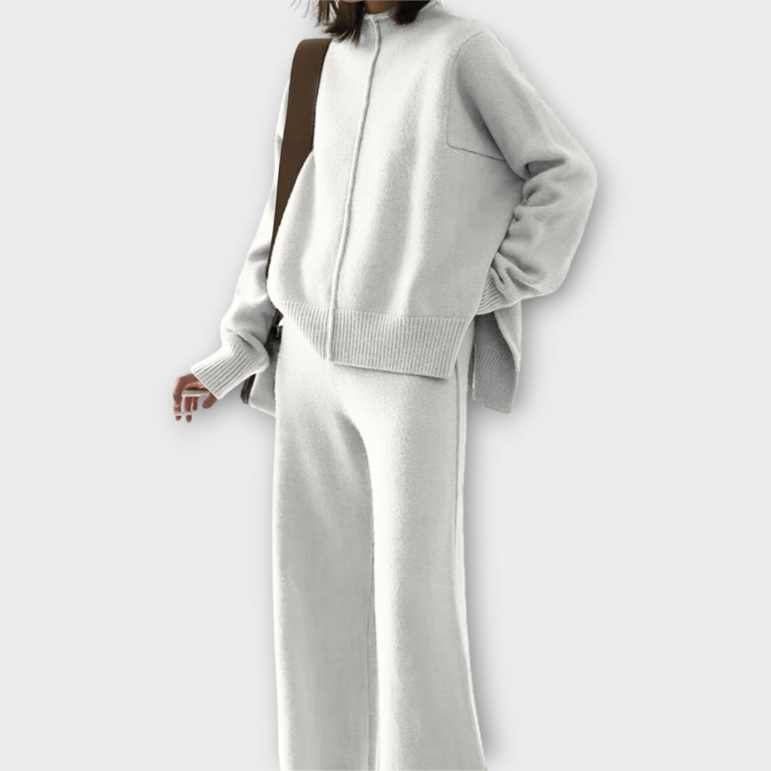 Inese - Komplekts ar nesensto eleganci un komfortu