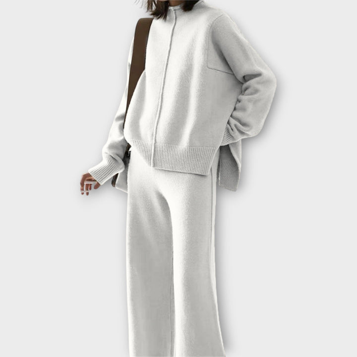 Inese - Komplekts ar nesensto eleganci un komfortu