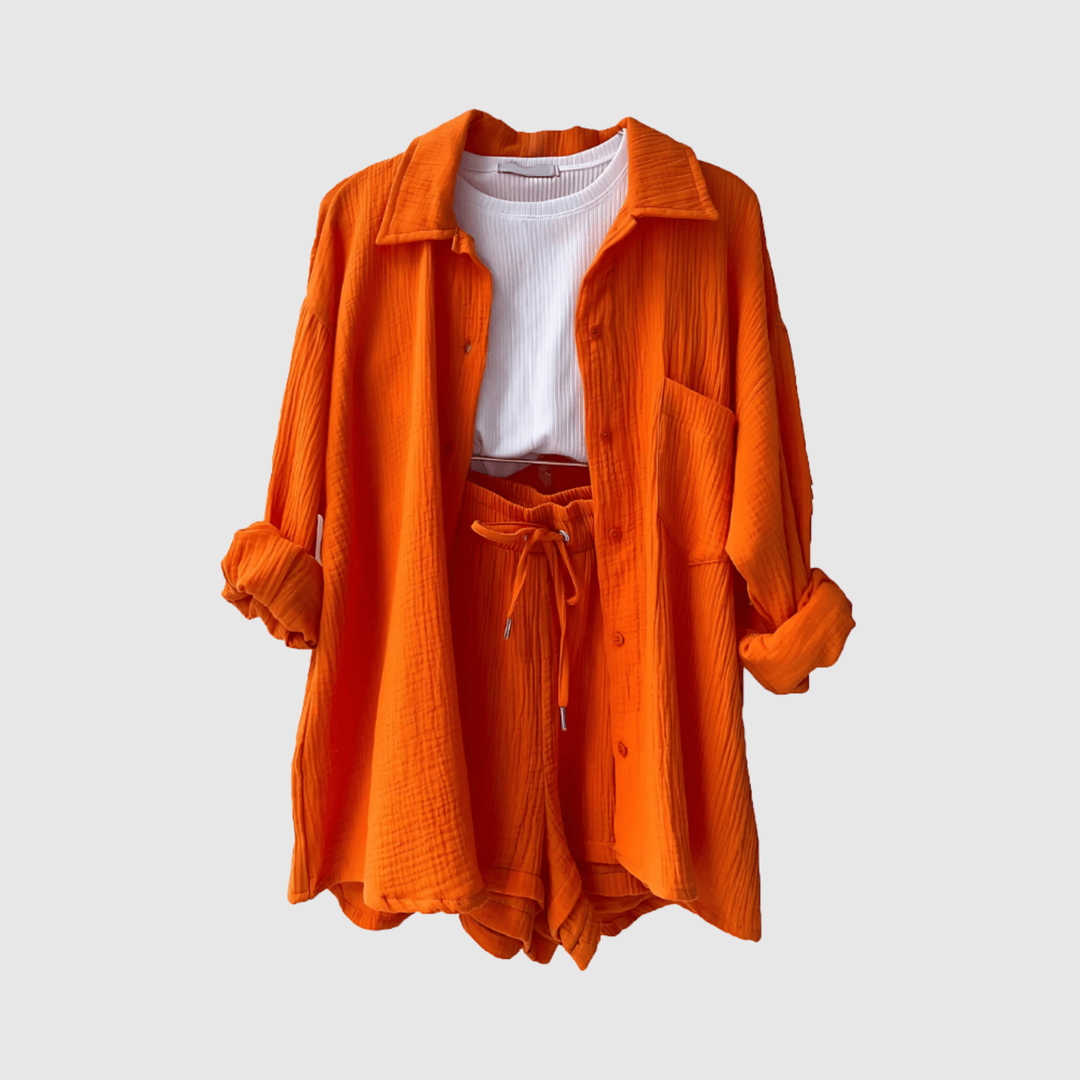 Виктория – Летен и стилен комплект с риза и шорти