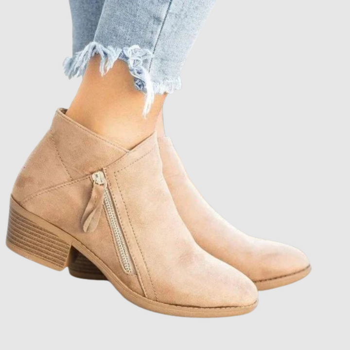 Теодора – Удобни ankle ботуши с елегантен дизайн