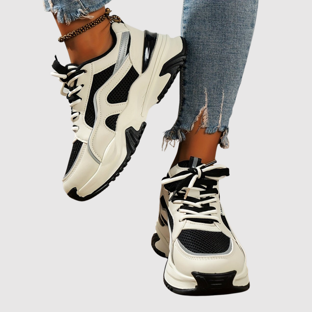 Симона - Маратонки с висока подметка и стилен дизайн