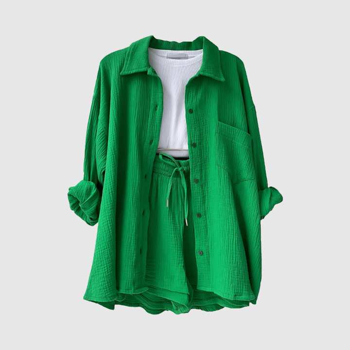 Виктория – Летен и стилен комплект с риза и шорти