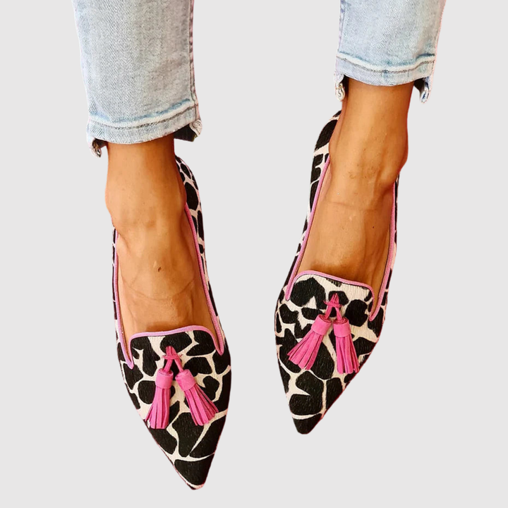 Йоана – Остри сандали с контрастен десен