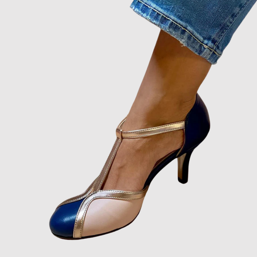 Теодора - Ретро обувки с T-ремък и женствени детайли