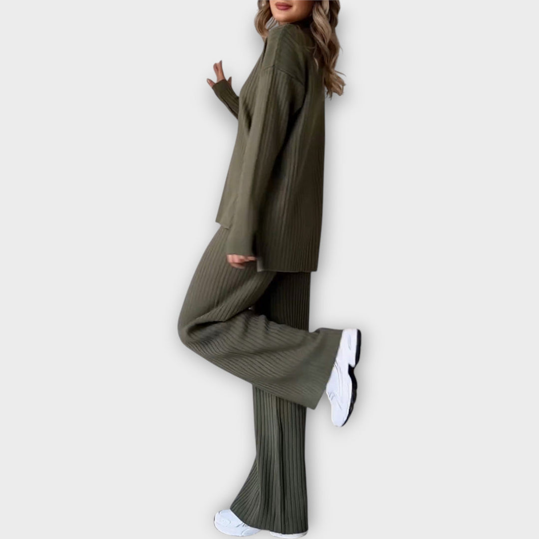 Lāsma - Adīts komplekts ērta silueta