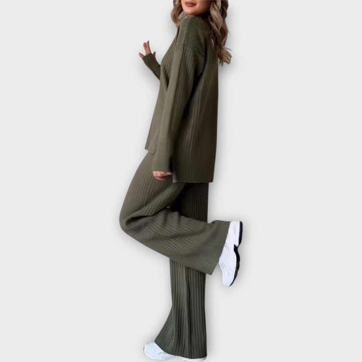 Lāsma - Adīts komplekts ērta silueta