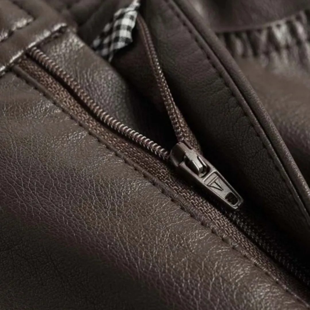 Ралица – Панталони с кожен вид и широк кройка