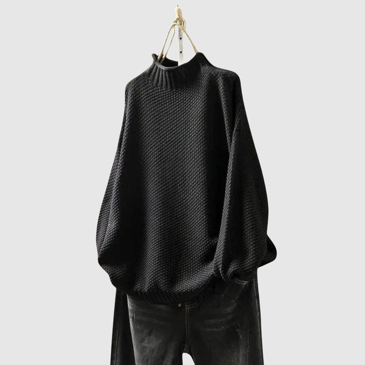 Клара – Структурен пуловер с свободна кройка и висока яка