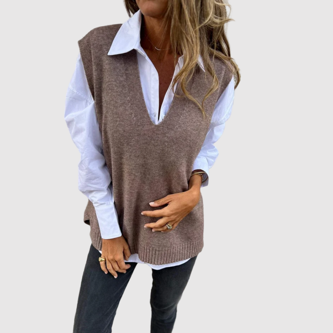 Клара – Плетен Жилетка с V-образно деколте