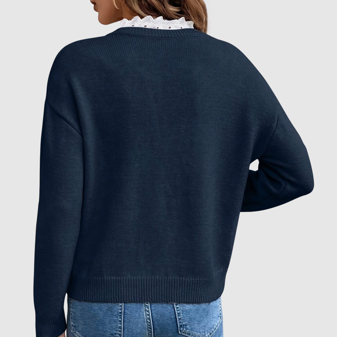 Клара - Вязан пуловер с V-образно деколте и дантела