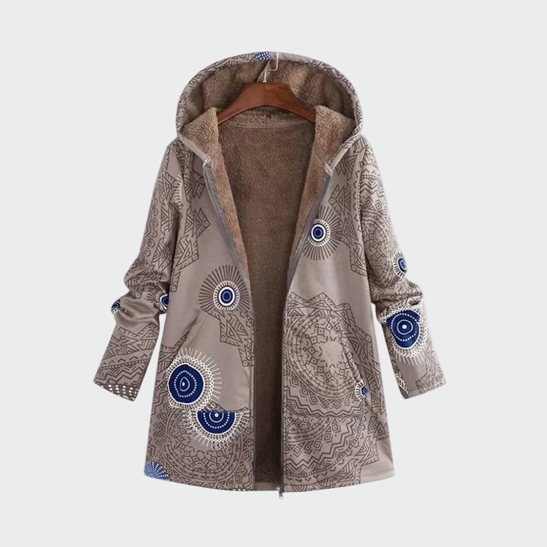 Guna - siltā un mīkstā džemperis ar kapuci