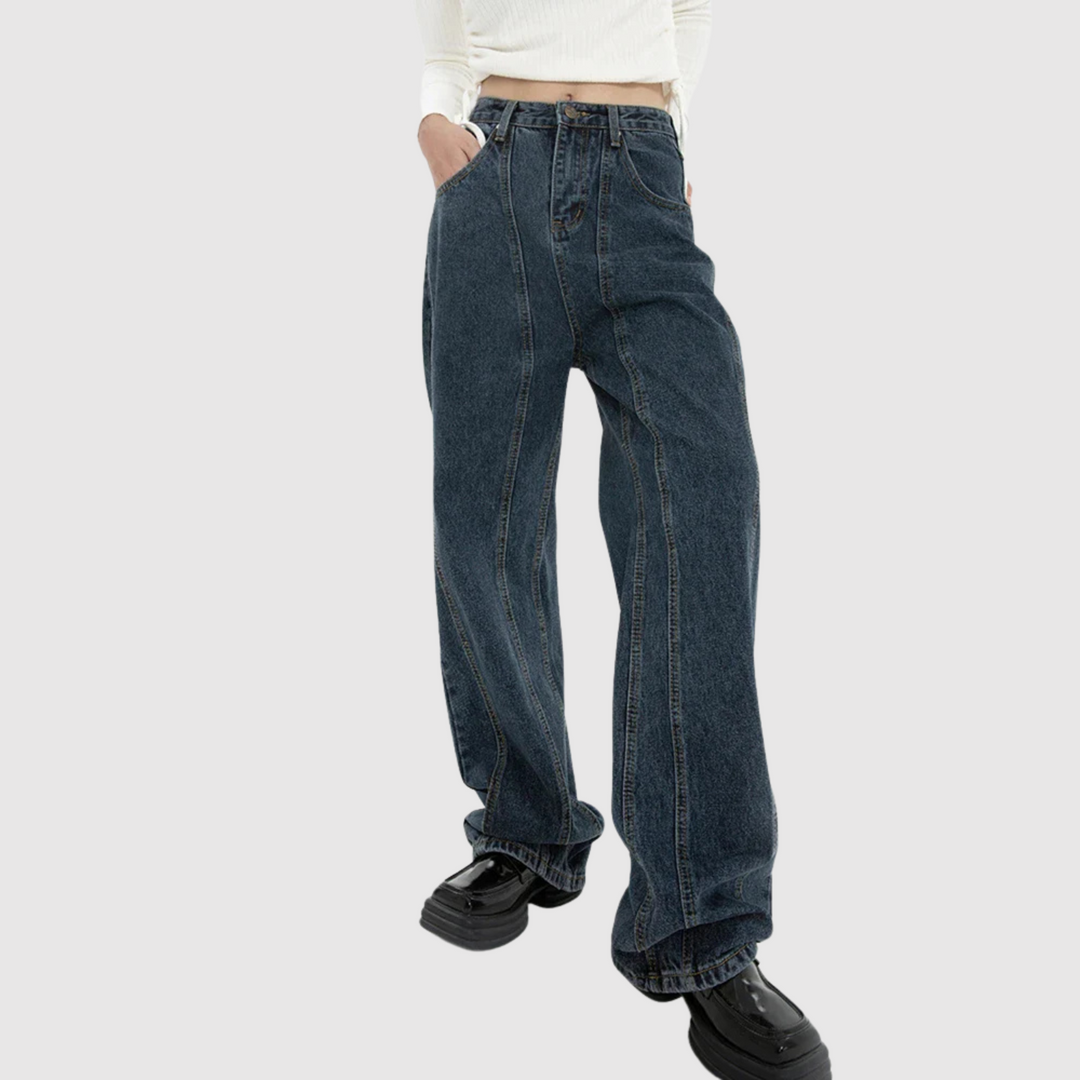 Полина – Свободни дънки с урбан отношение