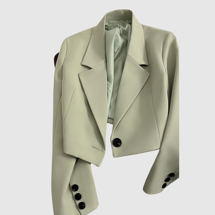 Габриела – Къс блейзър с модерен силует