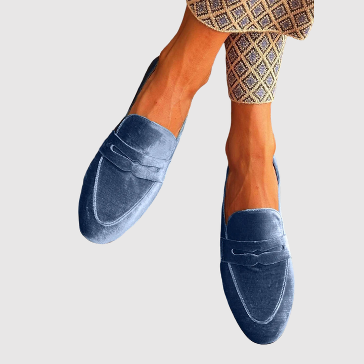 Йоана – Класически лофери от мека велур