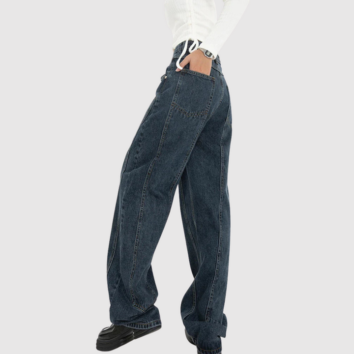 Полина – Свободни дънки с урбан отношение