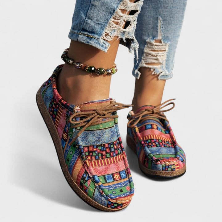 Milena - Krāsaini Mākslinieciskie Apavi