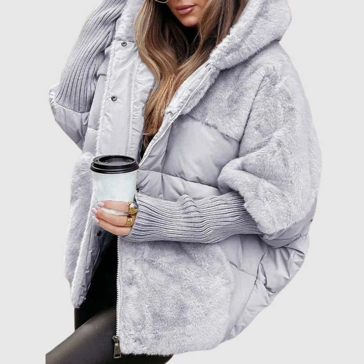 Елена – Късо teddy яке с обем