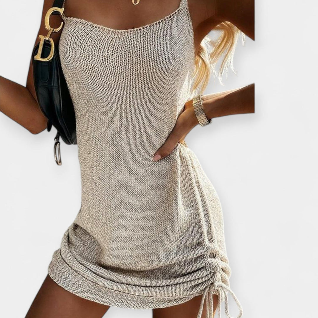 Be rankovių megztinis su diržu