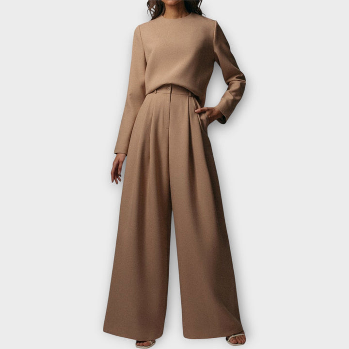 Ginta - Komplekts ar elegantu vienkāršību un mūžīgu stilu