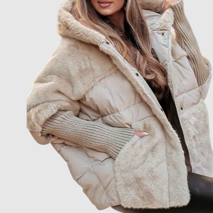 Елена – Късо teddy яке с обем