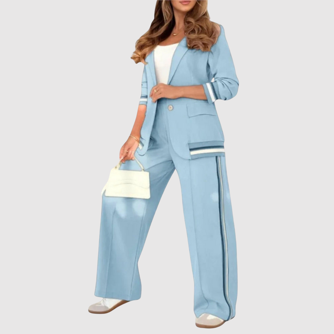 Виктория – Модерна гащеризон с спортни детайли