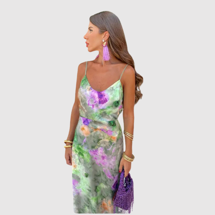 Лилия – Макси-рокля с акварелен принт и открит гръб