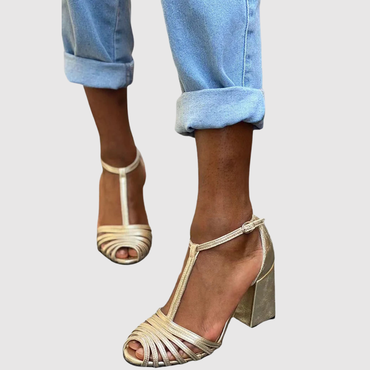 Теодора - Елегантни сандали с T-образна каишка