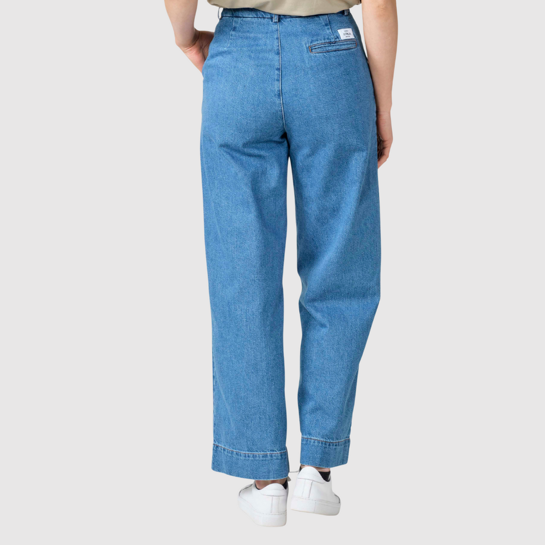 Полина – Леки дънкови панталони