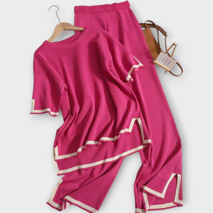 Anete - Adīts komplekts ar īsām piedurknēm un brīvu piegriezumu