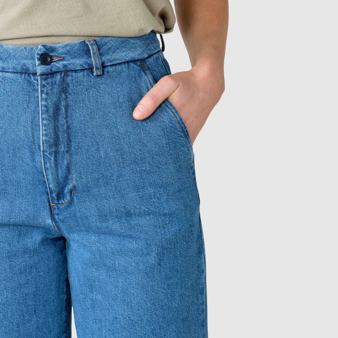 Полина – Леки дънкови панталони