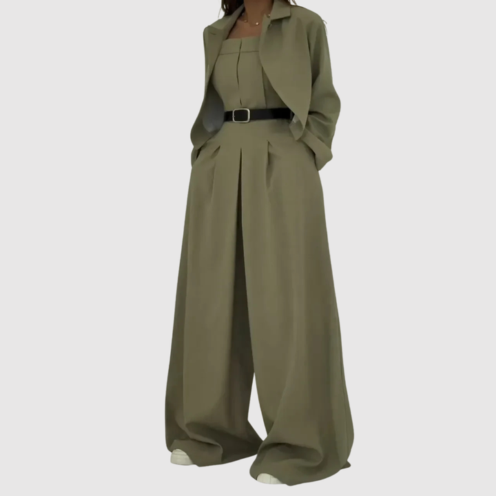 Виктория - Елегантен Гащеризон с Бюстие и Къс Блейзър