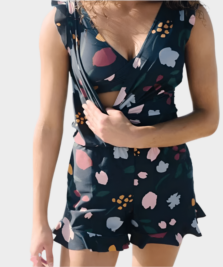 Peldkostīms ar Volāniem un Krūšu Atbalstu