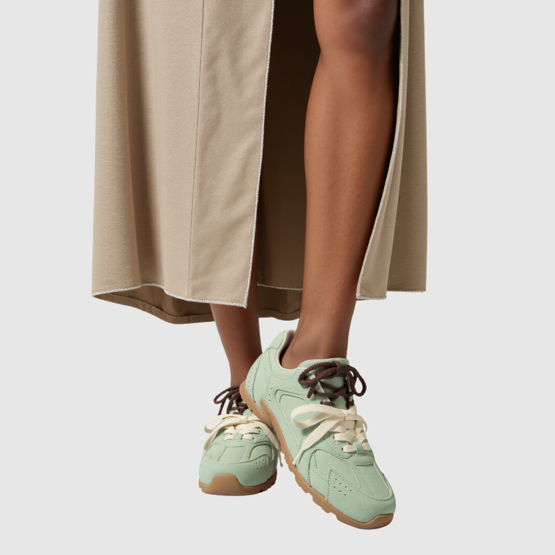 Симона – Обувки тип маратонки с велурен вид