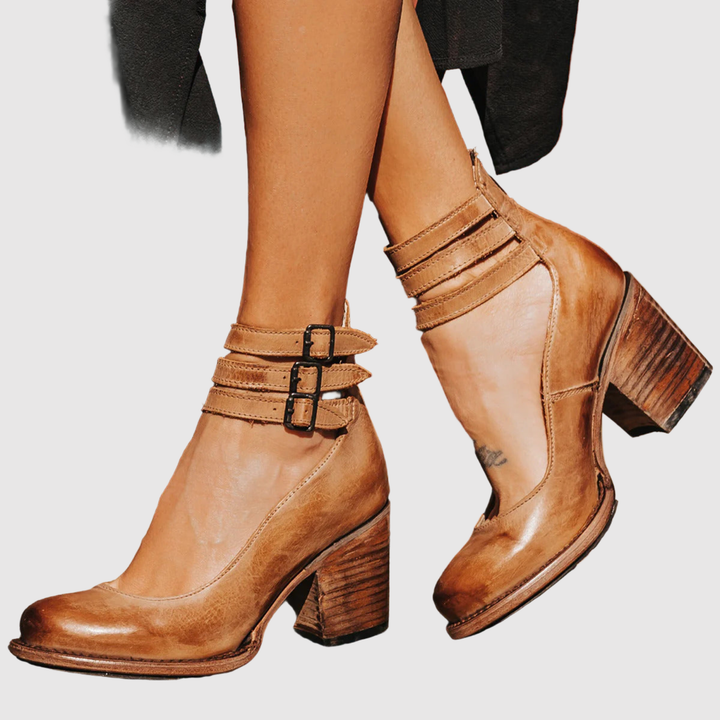 Теодора - Чизми с двойна каишка и ретро вид