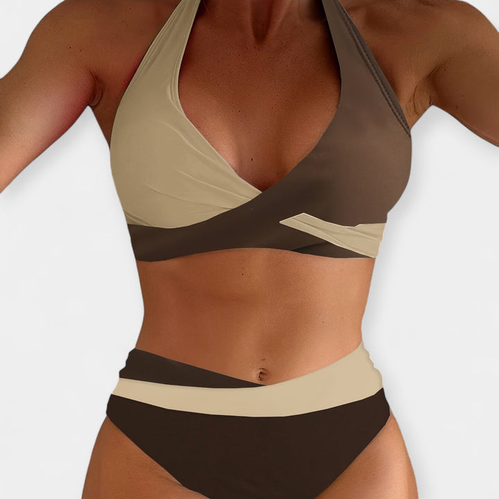 Bikini ar Krustenisku Kaklu