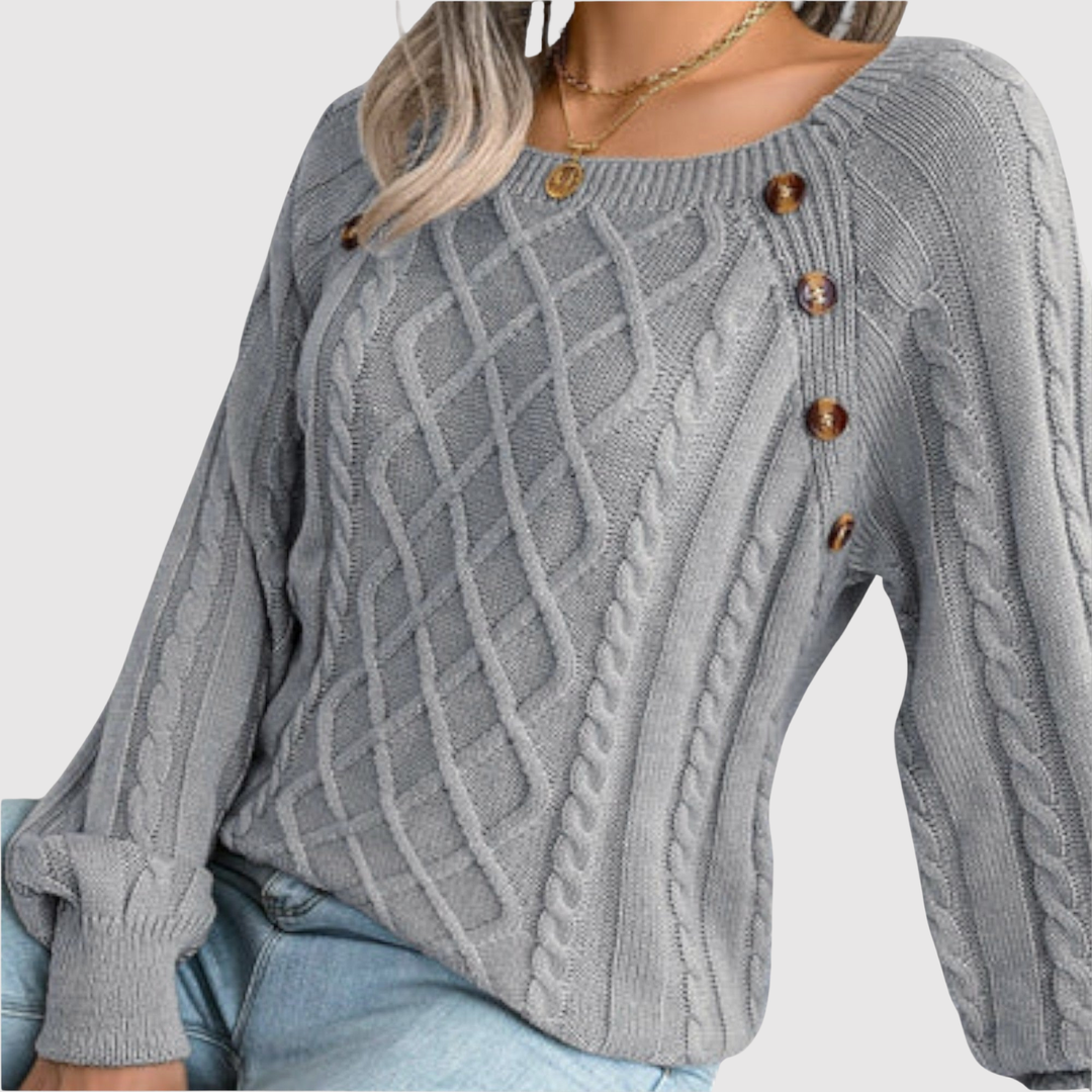 Клара – Пуловер с декоративни копчета