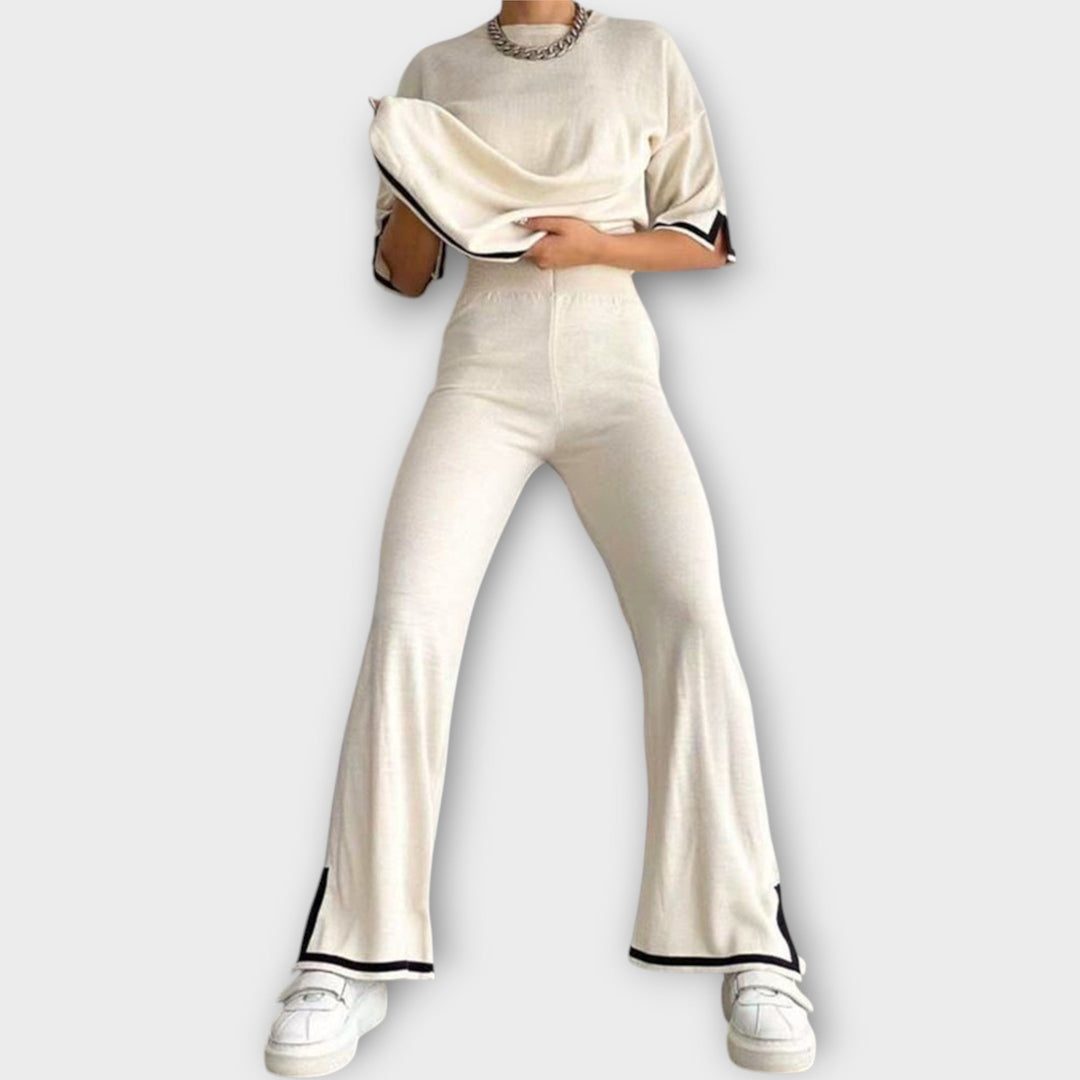 Anete - Adīts komplekts ar īsām piedurknēm un brīvu piegriezumu