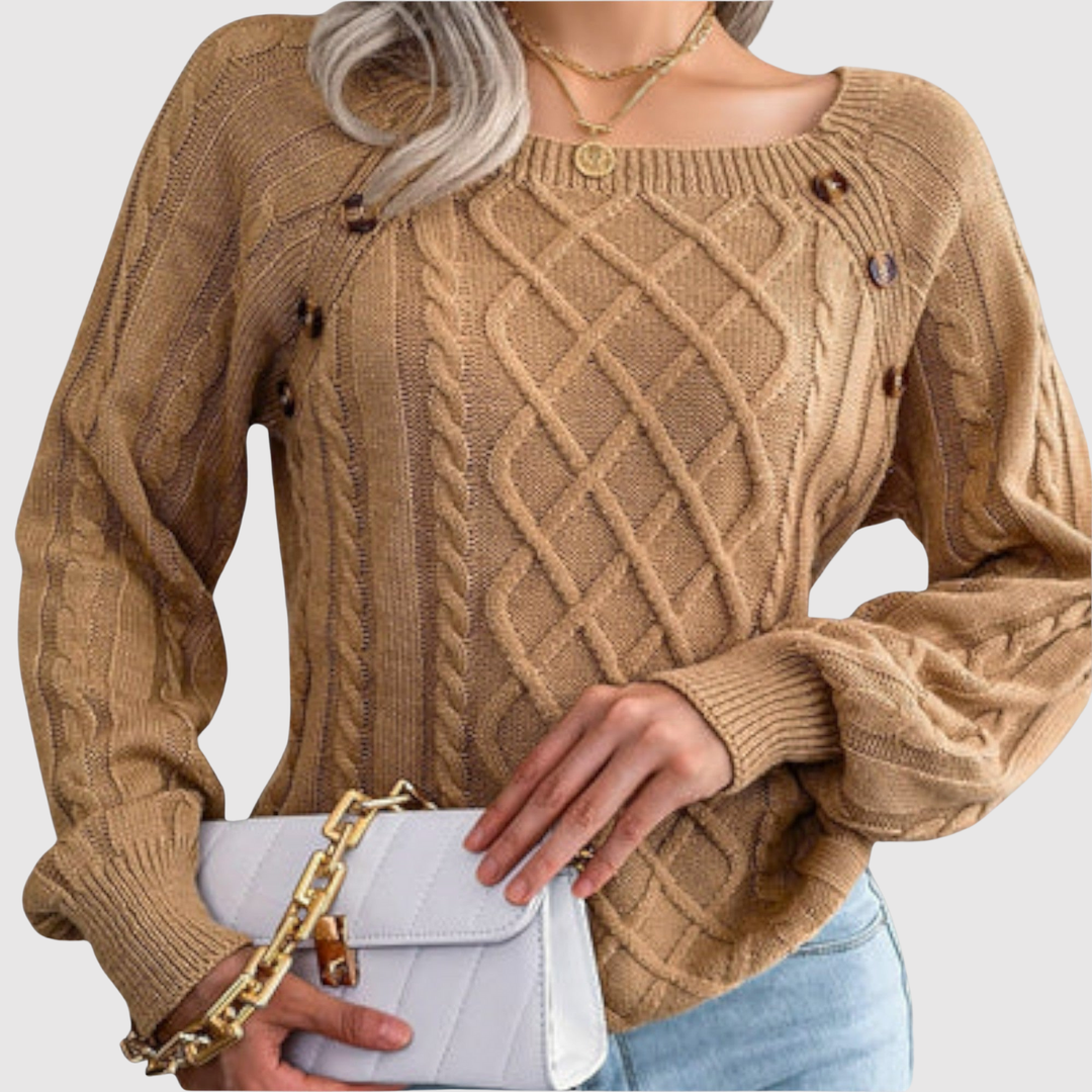 Клара – Пуловер с декоративни копчета