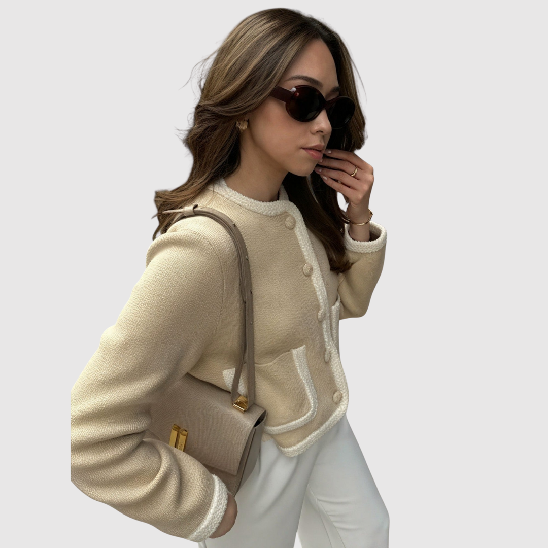 Габриела – Късо букле яке с контрастни кантове